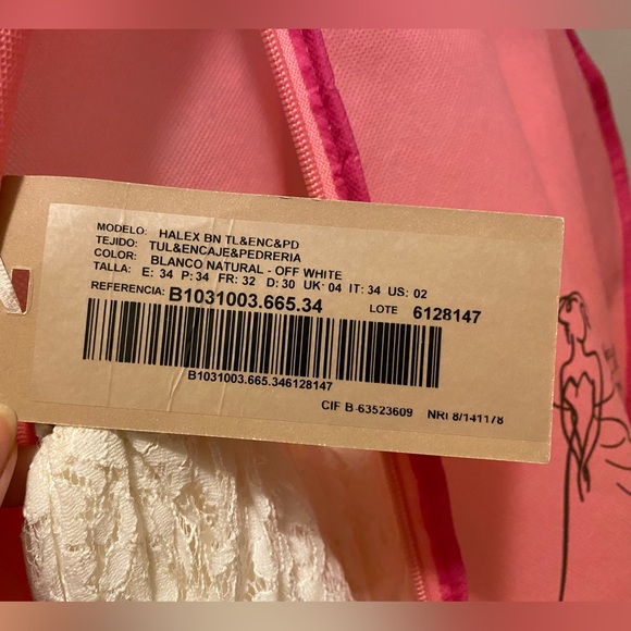 Bridal Wedding Gown Dress Came too small for me - Picture 3 of 7